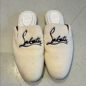 Christian Louboutin White Shearling Men's slides sz44 $399